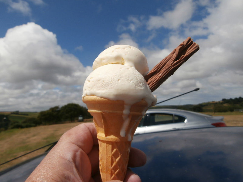 Oooh a  Hocking's ice-cream - best in the West