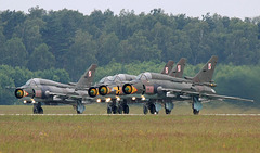4x - Su-22