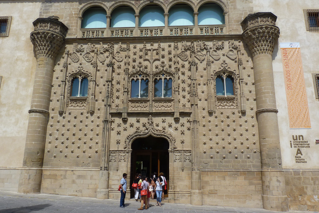 Baeza, Palacio de Jabalquinto. Fachada estilo plateresco- renancentista español