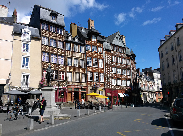 Rennes 2014 – Place du Champ Jacquet