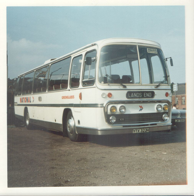 Greenslades YTX 322H in Rochdale - Aug 1973