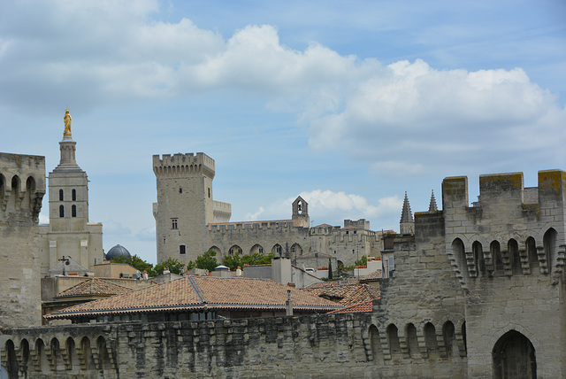 toits, Avignon