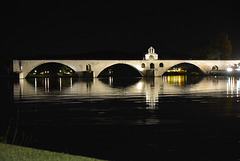 le pont d'Avignon, la nuit