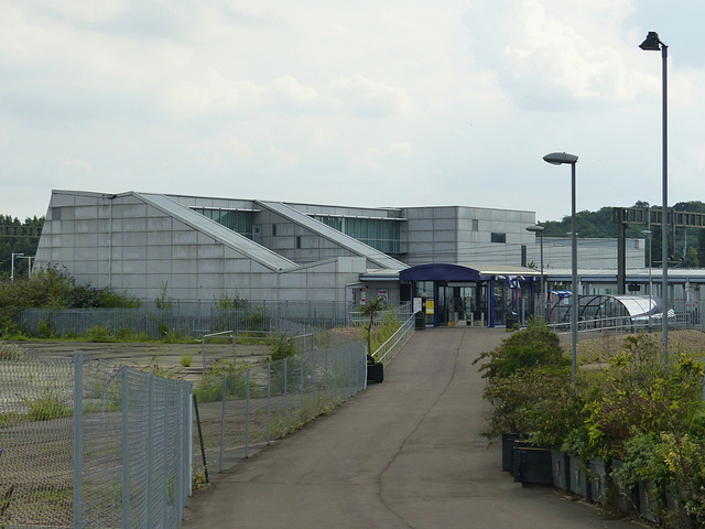 Luton Airport Parkway Station - 12 July 2014
