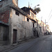 Ruelle cubaine / Cuban narrow street.