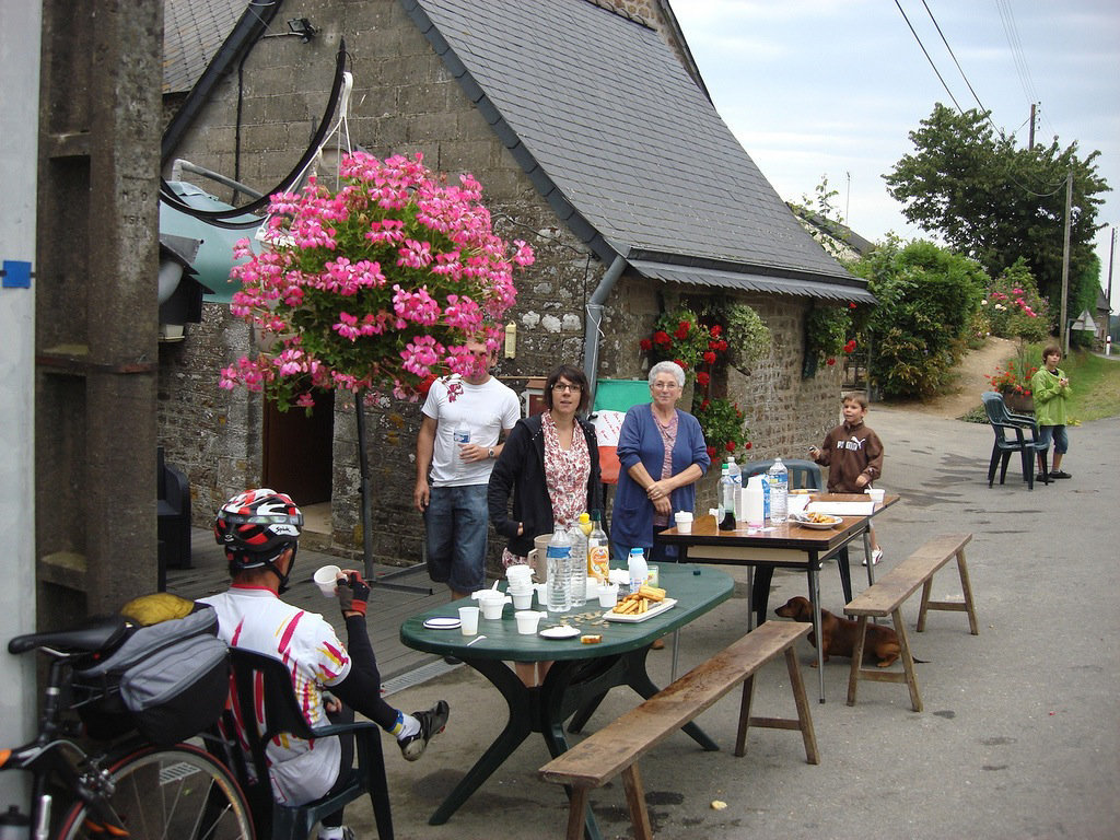 Refreshment stop kindly run by village residents