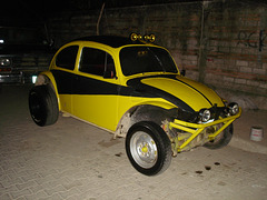 VW amarillo / Yellow  VW / Cox jaune pétant.