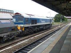 59104 at Westbury (3) - 21 August 2014