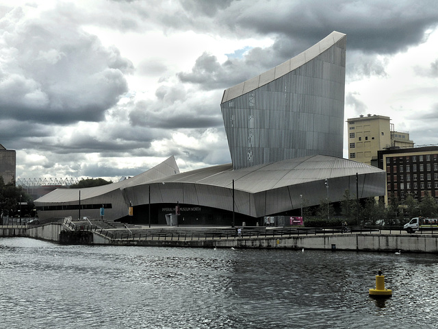 Imperial War Museum North (Fake HDR)