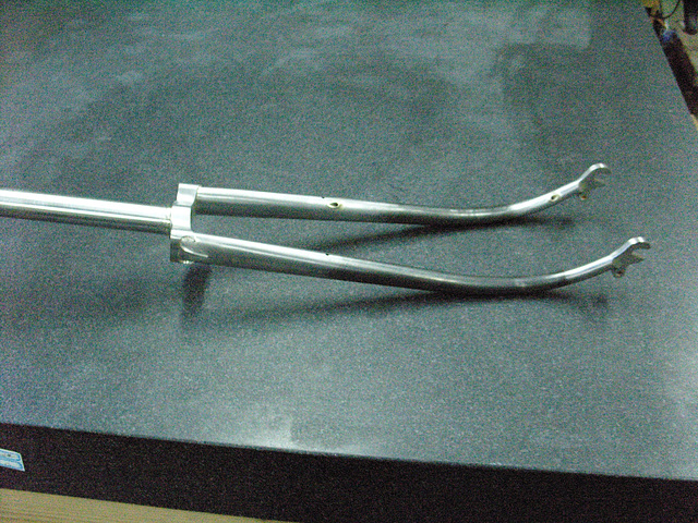 #CT209 Finished fork. Left blade has tube for internal generator wiring (2009)
