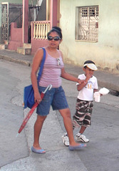 Umbrella cuban mom on flats.