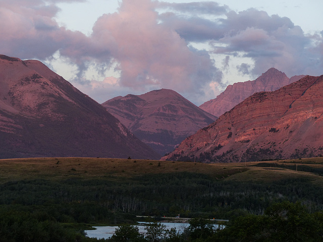 When the mountains turn pink