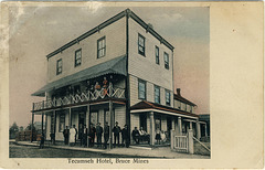 4471. Tecumseh Hotel, Bruce Mines (c2)