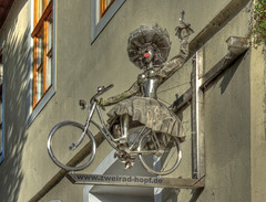 Nasenschild der Firma Zweirad-Hopf (gewidmet meiner Fotofreundin mimi.handorf)