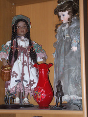 poupées de porcelaine