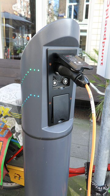 Electric Car Fueling Station