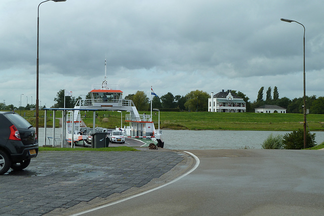Netherlands 2014 – Waiting for the ferry