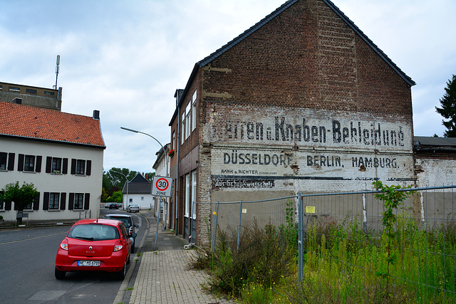 Germany 2014 – Faded wall ad for Rank & Richter Herren und Knaben-Bekleidung