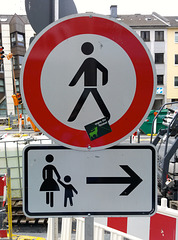 Cologne 2014 – Men not allowed, women and children to the right