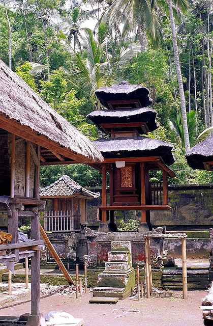 Bali  Pura Kehen, Eine der Schatzkammern. ©UdoSm