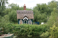 Thatched Cottage On The Yare
