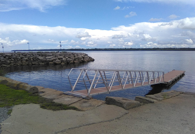 Passerelle quai / Dock footbridge  (Québec)