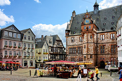 Marburg, Marktplatz mit Rathaus