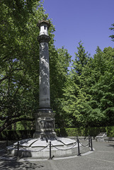 Japanese Canadian War Memorial ... P.i.P. (© Buelipix)