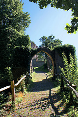 Burgruine Krukenburg bei Helmarshausen