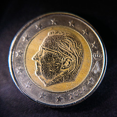 321. - 07.08.2023 - Zwei Euro Münze - Belgien 2004 König Albert II