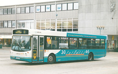 Arriva the Shires 3452 (W452 XKX) in Stevenage – 21 Sep 2002 (501-25)