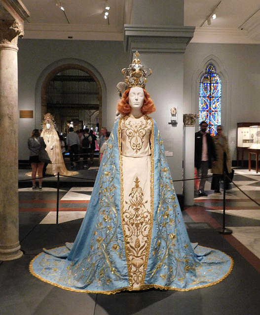 Statuary Vestment of the Madonna delle Grazie in the Metropolitan Museum of Art, September 2018