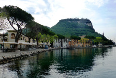 IT - Garda - Blick zur Rocca di Garda