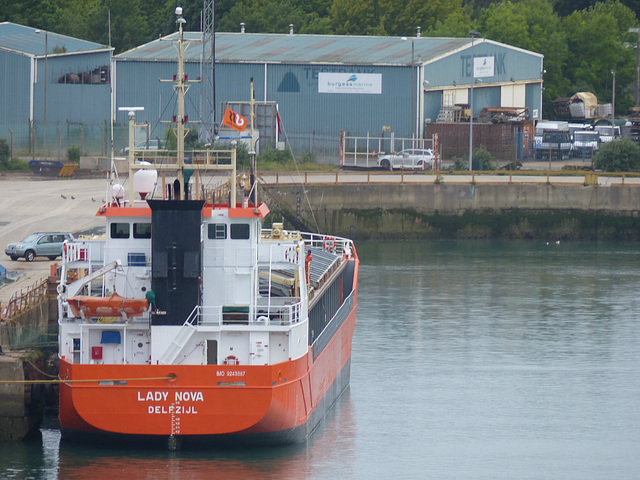 Lady Nova at Southampton (2) - 1 June 2015