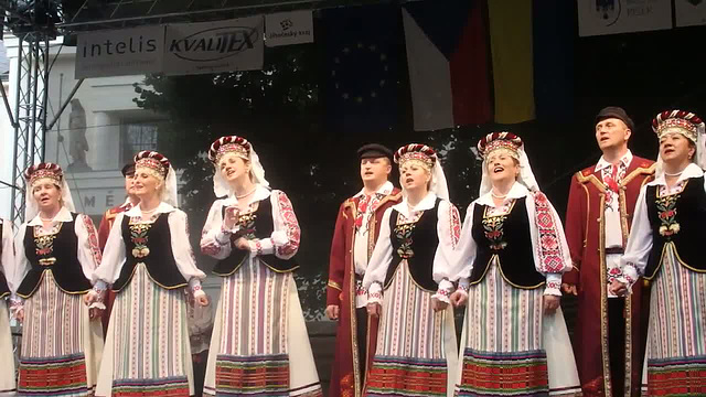 Bjelorusa popolkanto "Dolinuška" - ensemblo Strečanne