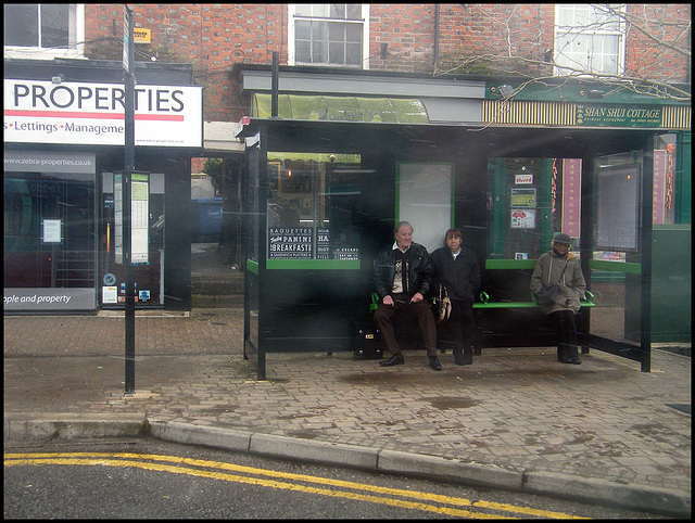 Leighton Buzzard bus stop