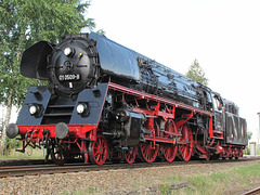 01 0509-8 ölgefeuerte Schnellzuglokomotive der Deutschen Reichsbahn