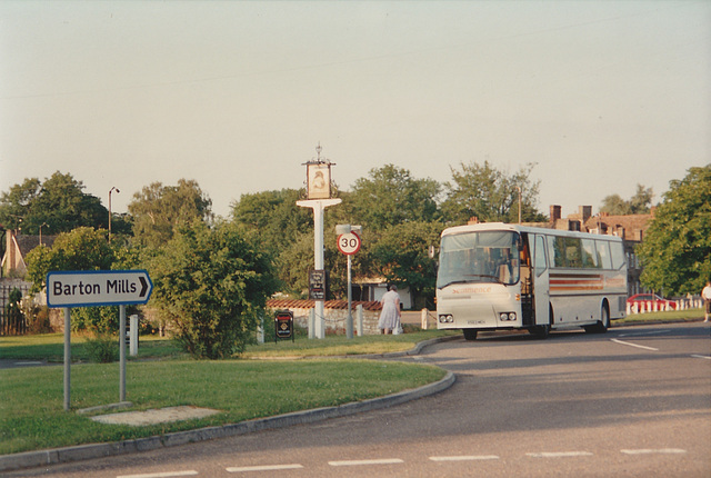 Semmence Coaches A583 MEH (A866 XOP, A20 MPS) at Barton Mills - 27 Jun 1993