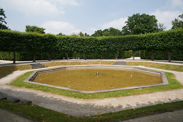Octagonal Fountain
