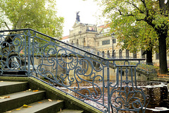 HFF von der Brühlschen Terrasse in Dresden.