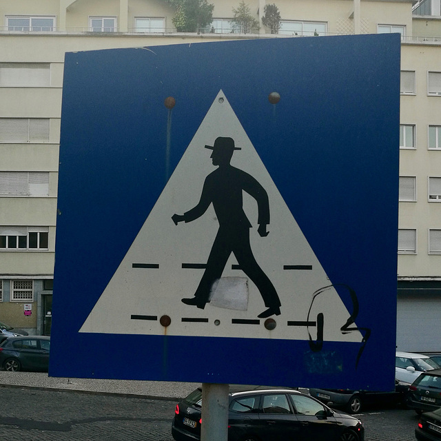 Lisbon 2018 – Man with big hat