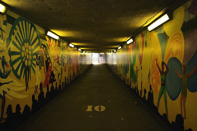 Elephant and Castle tunnel graffiti