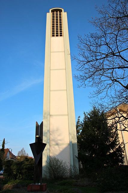 Glockenturm der Kirche St.Maria