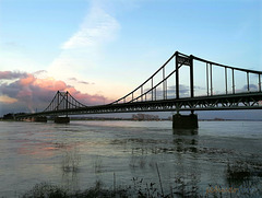 Eine der schönsten, ist die Uerdinger Rheinbrücke