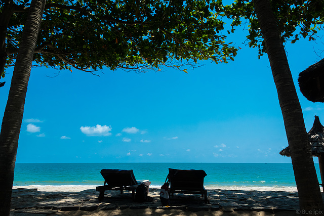 ausspannen am Strand von Phan Thiet ... P.i.P. (© Buelipix)