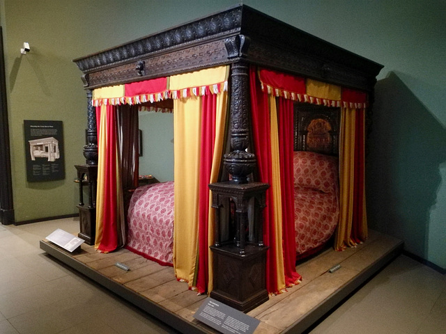 London 2018 – V&A – Great Bed of ware