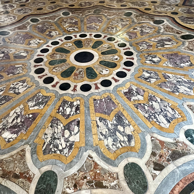 Venice 2022 – Santi Giovanni e Paolo – Marble floor