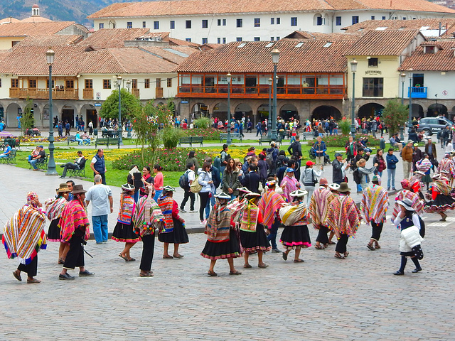 parade - Cusco