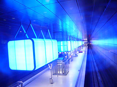 Licht- und Musikschau in der U-Bahnstation der Linie 4 Hafencity/Universität