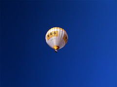 another hot-air ballon